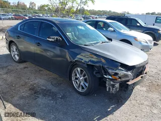 2009 Nissan Maxima 3.5 S with VIN 1N4AA51E29C808229, listed as a IAAI auction lot 41222092 with 150,622 mi miles. Bid and sale history available at carsss.com. Image 1.