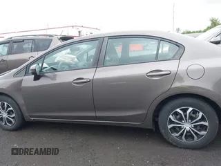 2014 Honda Civic LX z VIN 2HGFB2F53EH512715, wystawiony jako IAAI lot #42300257 z przebiegiem 77 609 mil mil oraz . Historia ofert i sprzedaży dostępna na DreamBid. Obrazek 15.