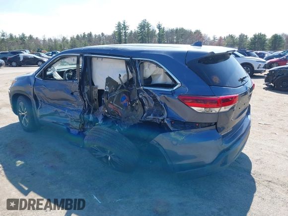 2018 Toyota Highlander LE с VIN 5TDBZRFH9JS837716, выставлен на аукционе IAAI как лот 42075645 с пробегом 36 893 миль миль и . История ставок и продаж доступна на DreamBid. Изображение 3.