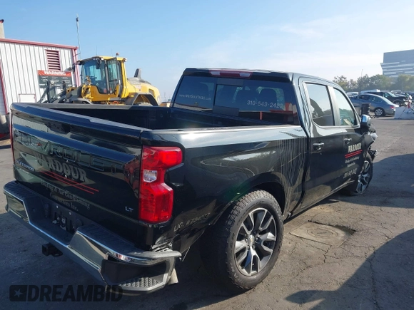 2022 Chevrolet Silverado 1500 LT with VIN 1GCPACED3NZ528434, listed as a IAAI auction lot 41102675 with 47,037 mi miles. Bid and sale history available at carsss.com. Image 4.