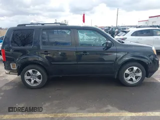 2013 Honda Pilot EX-L with VIN 5FNYF4H56DB007700, listed as a IAAI auction lot 41696288 with 167,658 mi miles. Bid and sale history available at carsss.com. Image 14.