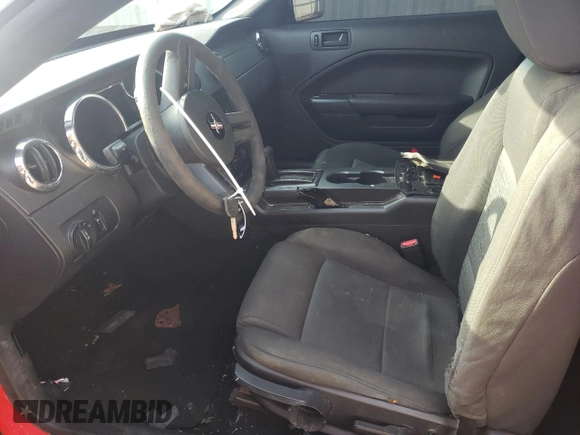 2007 Ford Mustang Deluxe with VIN 1ZVFT80N775344981, listed as a Copart auction lot 48111245 with 225,685 mi miles and Salvage Title. Bid and sale history available at carsss.com. Image 7.