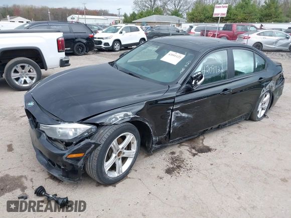 2014 BMW 3 Series 320i xDrive with VIN WBA3C3C51EF983320, listed as a IAAI auction lot 42091122 with 12,312 mi miles and . Bid and sale history available at DreamBid. Image 16.