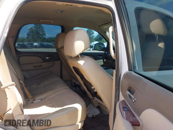 2012 Chevrolet Tahoe LS z VIN 1GNSCAE02CR230483, wystawiony jako IAAI lot #42071934 z przebiegiem 169 050 mil mil oraz . Historia ofert i sprzedaży dostępna na DreamBid. Obrazek 8.