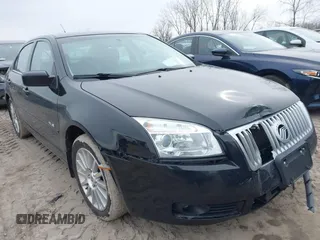 2008 Mercury Milan Premier with VIN 3MEHM08108R651868, listed as a IAAI auction lot 41463137 with 109,951 mi miles. Bid and sale history available at carsss.com. Image 1.
