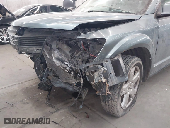 2010 Dodge Journey SXT with VIN 3D4PH5FV8AT283259, listed as a IAAI auction lot 41773863 with Not Provided miles and . Bid and sale history available at DreamBid. Image 6.