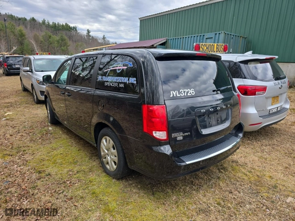 2018 Dodge Grand Caravan SE with VIN 2C4RDGBGXJR170131, listed as a Copart auction lot 50891025 with 161,295 mi miles and Clean Title. Bid and sale history available at carsss.com. Image 3.