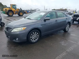 2011 Toyota Camry LE with VIN 4T4BF3EK1BR178130, listed as a IAAI auction lot 41814374 with 183,028 mi miles. Bid and sale history available at carsss.com. Image 17.