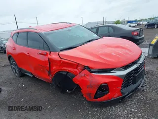 2022 Chevrolet Blazer RS z VIN 3GNKBKRS8NS137309, wystawiony jako IAAI lot #42366221 z przebiegiem 38 368 mil mil oraz . Historia ofert i sprzedaży dostępna na DreamBid. Obrazek 1.