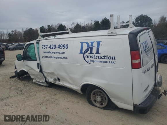 2018 Chevrolet Express Cargo Van with VIN 1GCWGAFP6J1261449, listed as a Copart auction lot 83677924 with 0 mi miles and Salvage Title. Bid and sale history available at carsss.com. Image 2.