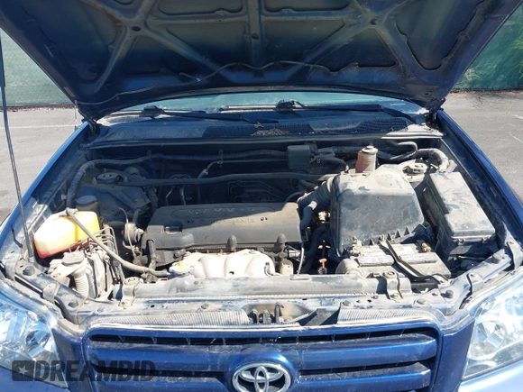 2004 Toyota Highlander with VIN JTEDD21AX40084354, listed as a IAAI auction lot 42016996 with Not provided miles and . Bid and sale history available at DreamBid. Image 10.