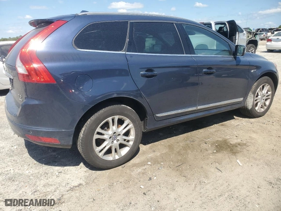 2015 Volvo XC60 T5 with VIN YV4612RK0F2747003, listed as a Copart auction lot 53536055 with 116,356 mi miles and Clean Title. Bid and sale history available at carsss.com. Image 3.