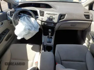 2012 Honda Civic LX с VIN 19XFB2F52CE304431, выставлен на аукционе Copart как лот 58135115 с пробегом 72 780 миль миль и Списание • Salvage title. История ставок и продаж доступна на DreamBid. Изображение 8.