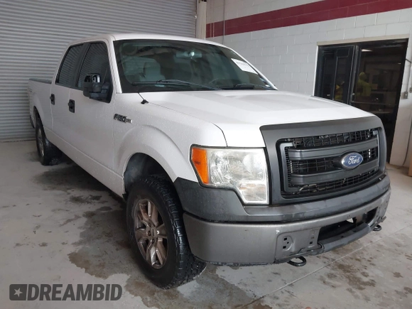 2014 Ford F-150 XL with VIN 1FTFW1EF5EKE45762, listed as a IAAI auction lot 41762773 with 203,423 mi miles. Bid and sale history available at carsss.com. Image 1.