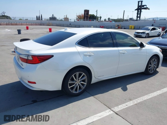 2016 Lexus ES 300h with VIN JTHBW1GG7G2109813, listed as a IAAI auction lot 42119720 with 146,698 mi miles and . Bid and sale history available at DreamBid. Image 4.