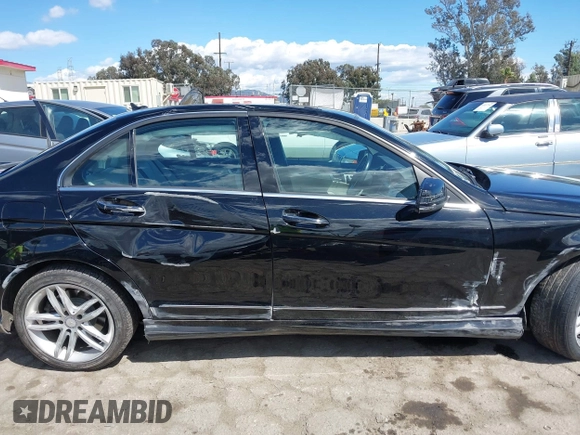 2013 Mercedes-Benz C-Class C 250 Sport with VIN WDDGF4HBXDR273481, listed as a IAAI auction lot 41933780 with 88,089 mi miles. Bid and sale history available at carsss.com. Image 13.