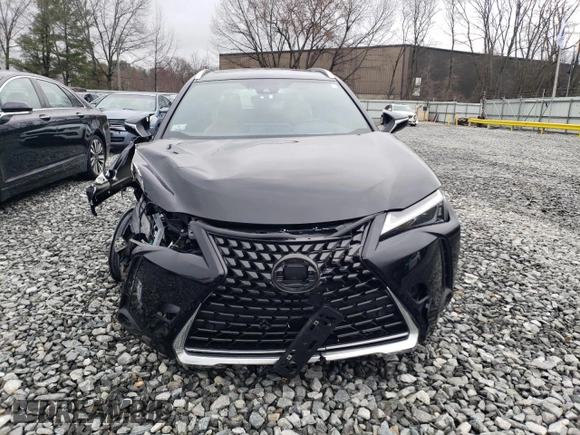 2024 Lexus UX 250h Premium z VIN JTHP9JBH8R2079141, wystawiony jako Copart lot #52611565 z przebiegiem 7 700 mil mil oraz Szkoda całkowita • Salvage title. Historia ofert i sprzedaży dostępna na DreamBid. Obrazek 5.
