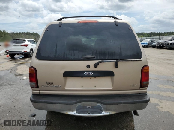 1998 Ford Explorer XL с VIN 1FMZU34E8WUD28654, выставлен на аукционе Copart как лот 50938175 с пробегом 315 748 миль миль и Списание • Salvage title. История ставок и продаж доступна на DreamBid. Изображение 6.