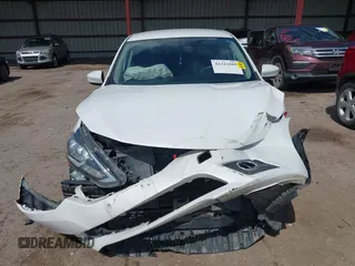 2017 Nissan Sentra SV z VIN 3N1AB7AP5HL642735, wystawiony jako IAAI lot #42321809 z przebiegiem 84 268 mil mil oraz . Historia ofert i sprzedaży dostępna na DreamBid. Obrazek 13.
