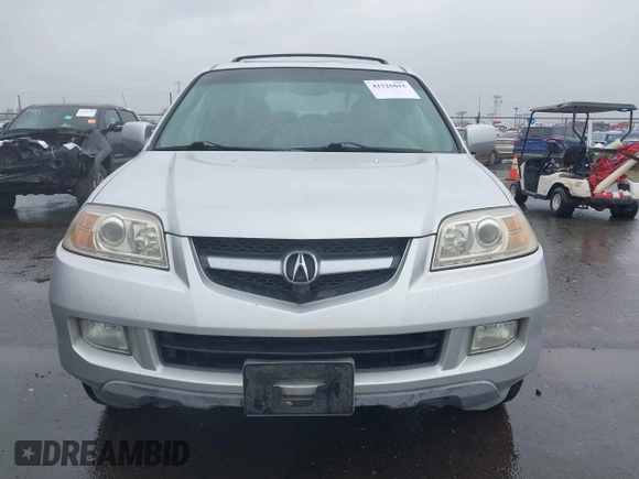 2005 Acura MDX Touring with VIN 2HNYD18975H524002, listed as a IAAI auction lot 41526015 with 228,019 mi miles. Bid and sale history available at carsss.com. Image 6.