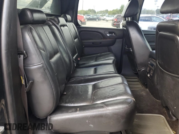 2007 Chevrolet Avalanche LT w/3LT with VIN 3GNFK12317G161729, listed as a Copart auction lot 72762134 with 321,398 mi miles and Salvage Title. Bid and sale history available at carsss.com. Image 10.