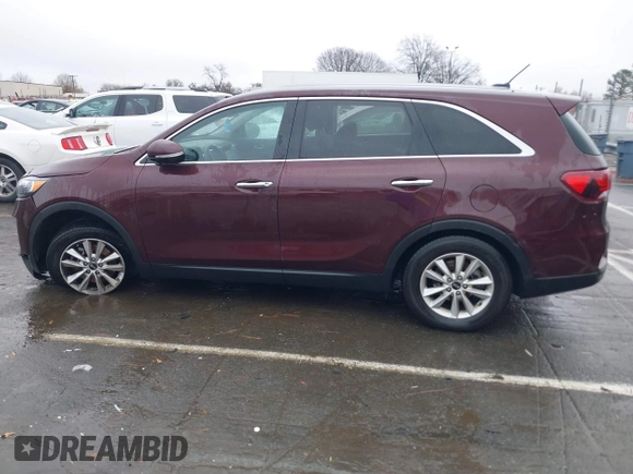 2020 Kia Sorento LX with VIN 5XYPG4A5XLG615276, listed as a IAAI auction lot 38376505 with 111,781 mi miles and . Bid and sale history available at DreamBid. Image 14.