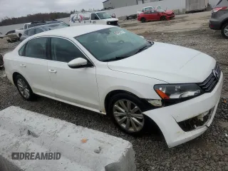 2012 Volkswagen Passat SE z VIN 1VWBP7A35CC004339, wystawiony jako Copart lot #80462614 z przebiegiem 182 748 mil mil oraz Nie do naprawy • Non repairable. Historia ofert i sprzedaży dostępna na DreamBid. Obrazek 4.