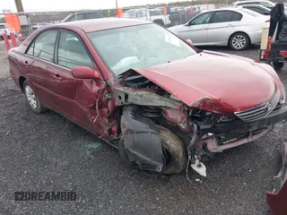 2006 Toyota Camry STD z VIN 4T1BE32K36U165094, wystawiony jako IAAI lot #41920150 z przebiegiem 136 986 mil mil oraz . Historia ofert i sprzedaży dostępna na DreamBid. Obrazek 1.