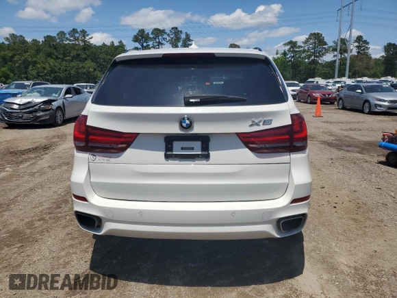 2017 BMW X5 sDrive35i z VIN 5UXKR2C3XH0U23288, wystawiony jako Copart lot #55292445 z przebiegiem 117 562 mil mil oraz Szkoda całkowita • Salvage title. Historia ofert i sprzedaży dostępna na DreamBid. Obrazek 6.