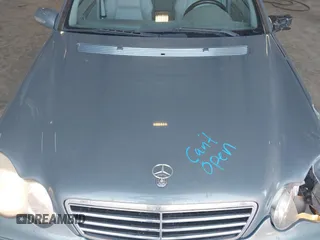 2007 Mercedes-Benz C 350 Sport z VIN WDBRF56H07F893969, wystawiony jako IAAI lot #38957039 z przebiegiem 92 408 mil mil oraz . Historia ofert i sprzedaży dostępna na DreamBid. Obrazek 10.