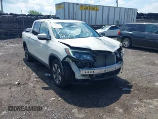 2019 Honda Ridgeline RTL-E with VIN 5FPYK3F71KB017906, listed as a IAAI auction lot 42670476 with 58,288 mi miles and . Bid and sale history available at DreamBid. Image 1.