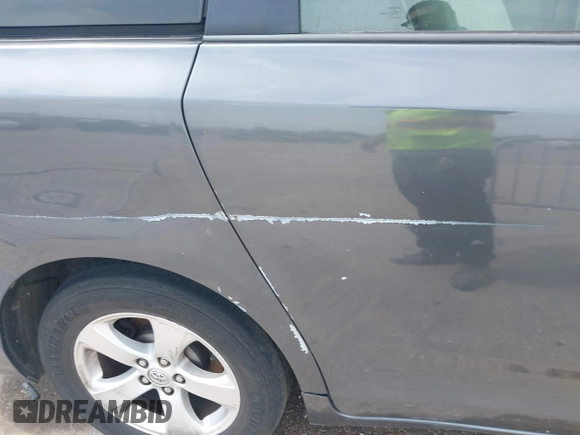 2013 Toyota Sienna L with VIN 5TDZK3DC9DS351449, listed as a IAAI auction lot 42397699 with Not provided miles and . Bid and sale history available at DreamBid. Image 17.