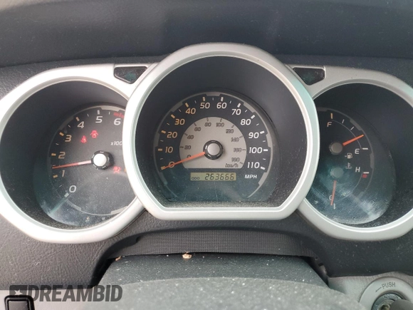 2005 Toyota 4Runner SR5 with VIN JTEBT14RX50056416, listed as a Copart auction lot 54398755 with 263,666 mi miles and Clean Title. Bid and sale history available at DreamBid. Image 9.