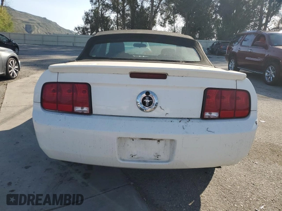 2008 Ford Mustang Deluxe with VIN 1ZVHT84N485126582, listed as a Copart auction lot 51853415 with 207,190 mi miles and Clean Title. Bid and sale history available at carsss.com. Image 6.