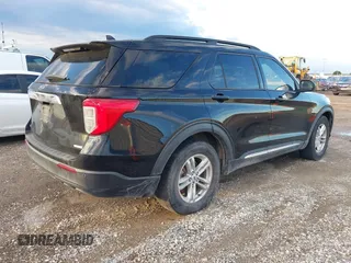 2020 Ford Explorer XLT z VIN 1FMSK7DH5LGC28692, wystawiony jako IAAI lot #42348778 z przebiegiem 107 782 mil mil oraz . Historia ofert i sprzedaży dostępna na DreamBid. Obrazek 4.