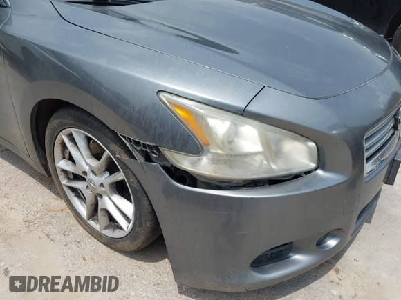 2014 Nissan Maxima S with VIN 1N4AA5AP0EC454707, listed as a IAAI auction lot 42277614 with 192,432 mi miles and . Bid and sale history available at DreamBid. Image 6.