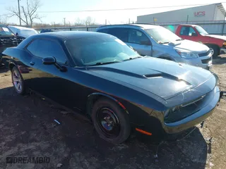 2017 Dodge Challenger SXT with VIN 2C3CDZAG2HH659324, listed as a IAAI auction lot 40962036 with 60,624 mi miles. Bid and sale history available at carsss.com. Image 1.