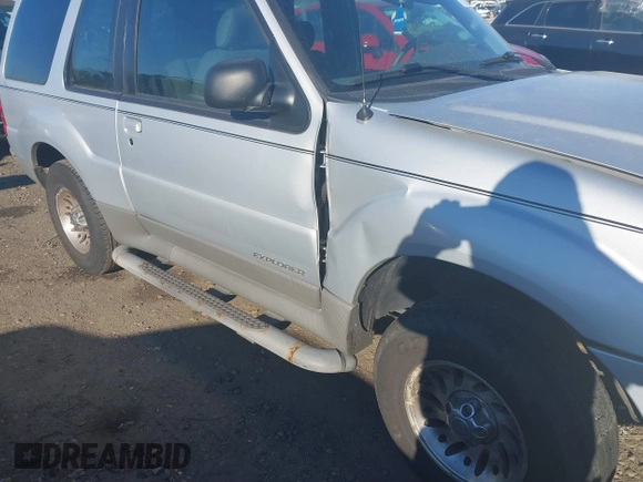 2001 Ford Explorer Sport z VIN 1FMYU60E51UC10105, wystawiony jako IAAI lot #41318866 z przebiegiem 87 218 mil mil oraz . Historia ofert i sprzedaży dostępna na DreamBid. Obrazek 13.