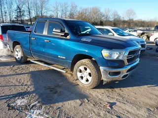 2020 Ram 1500 Tradesman with VIN 1C6SRFCT7LN246601, listed as a IAAI auction lot 41240228 with 31,817 mi miles and . Bid and sale history available at DreamBid. Image 1.