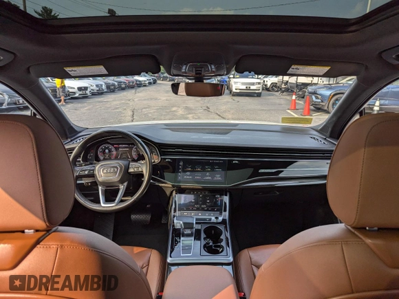 2021 Audi Q7 Premium Plus with VIN WA1LJAF7XMD041149, listed as a Copart auction lot 44650505 with 35,226 mi miles and Clean title. Bid and sale history available at DreamBid. Image 9.
