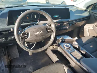 2022 Kia EV6 Wind with VIN KNDC34LA1N5062291, listed as a Copart auction lot 72363744 with 36,494 mi miles and Salvage Title. Bid and sale history available at carsss.com. Image 8.