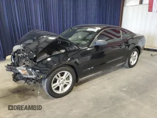 2011 Ford Mustang V6 with VIN 1ZVBP8AM2B5139344, listed as a Copart auction lot 61197135 with 103,824 mi miles and Salvage title. Bid and sale history available at DreamBid. Image 1.