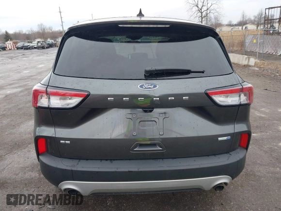 2020 Ford Escape SE with VIN 1FMCU9G61LUC34110, listed as a IAAI auction lot 41690067 with 46,471 mi miles. Bid and sale history available at carsss.com. Image 17.