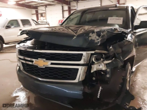 2019 Chevrolet Suburban LT with VIN 1GNSKHKC7KR166918, listed as a IAAI auction lot 41575884 with NaN miles. Bid and sale history available at carsss.com. Image 12.