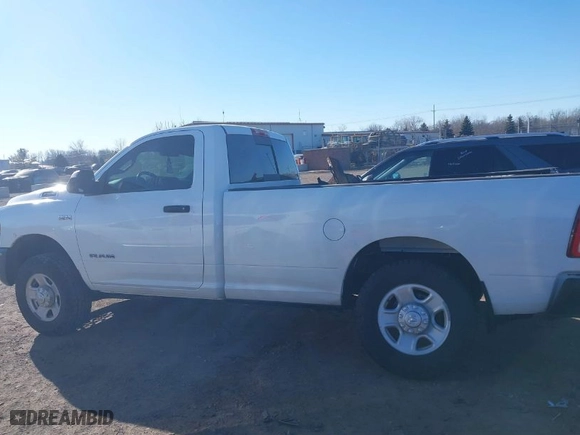 2019 Ram 2500 Tradesman with VIN 3C6MR5AJ0KG643448, listed as a IAAI auction lot 41281882 with 65,536 mi miles. Bid and sale history available at carsss.com. Image 14.