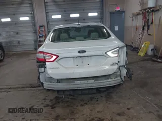 2016 Ford Fusion SE with VIN 3FA6P0T94GR268243, listed as a IAAI auction lot 41690685 with 63,327 mi miles. Bid and sale history available at carsss.com. Image 6.