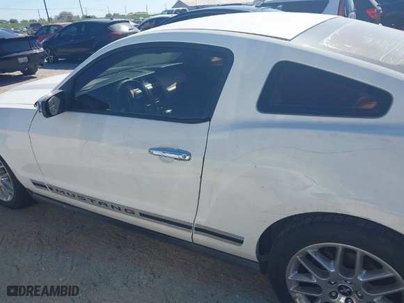 2012 Ford Mustang V6 Premium with VIN 1ZVBP8AM7C5237562, listed as a IAAI auction lot 41842246 with 178,867 mi miles. Bid and sale history available at carsss.com. Image 14.