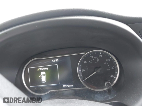 2019 Nissan Kicks S with VIN 3N1CP5CU7KL547182, listed as a IAAI auction lot 41754276 with 53,979 mi miles and . Bid and sale history available at carsss.com. Image 7.