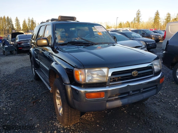 1998 Toyota 4Runner Limited with VIN JT3HN87RXW0188465, listed as a IAAI auction lot 41372608 with 253,778 mi miles. Bid and sale history available at carsss.com. Image 1.