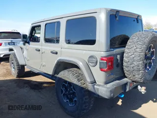 2022 Jeep Wrangler Unlimited Rubicon with VIN 1C4JJXR61NW160832, listed as a IAAI auction lot 39421092 with 32,347 mi miles and . Bid and sale history available at DreamBid. Image 14.